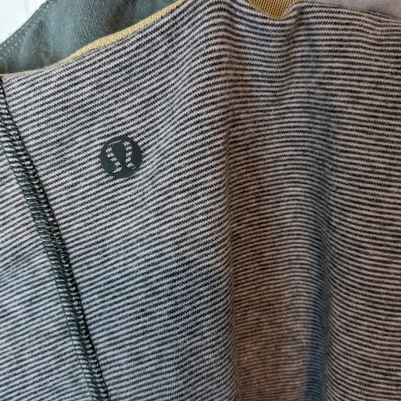 Lululemon athletica scoop neck tank - Picture 4 of 6